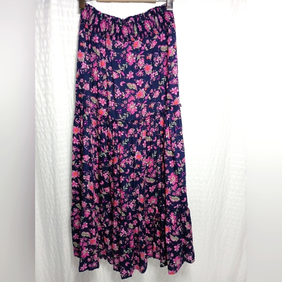 Blush BJ Maxi Floral Rayon Elastic Waist Skirt. Size S - Picture 2 of 7